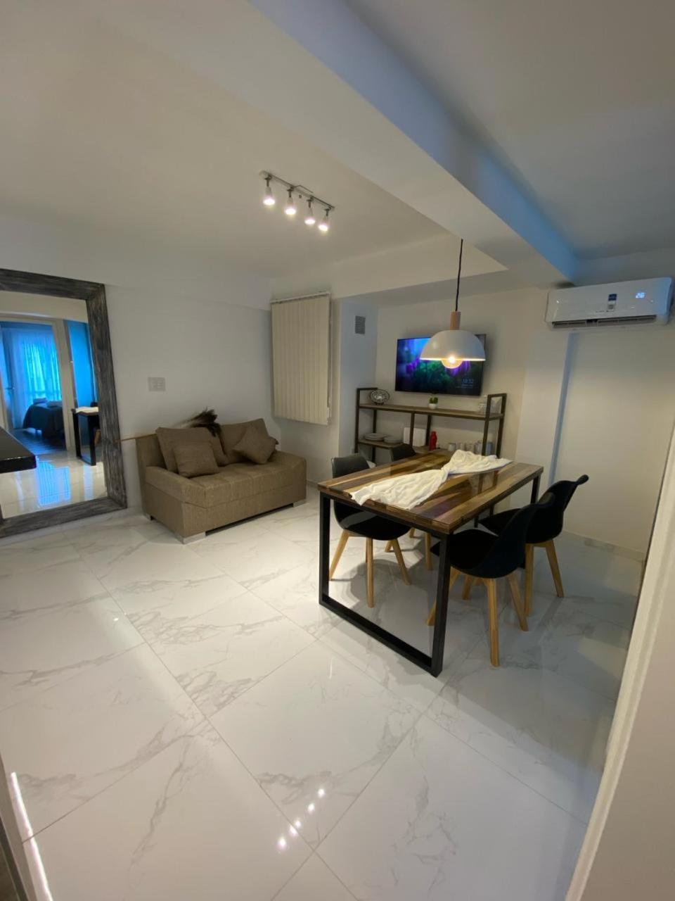 Departamento Centrico Con Cochera - Cordoba Argentina- Bagian luar foto